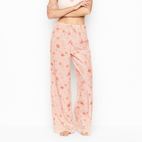 Last One! Small NWT VS Lightweight Silky PJ Set - Picture 10 of 16